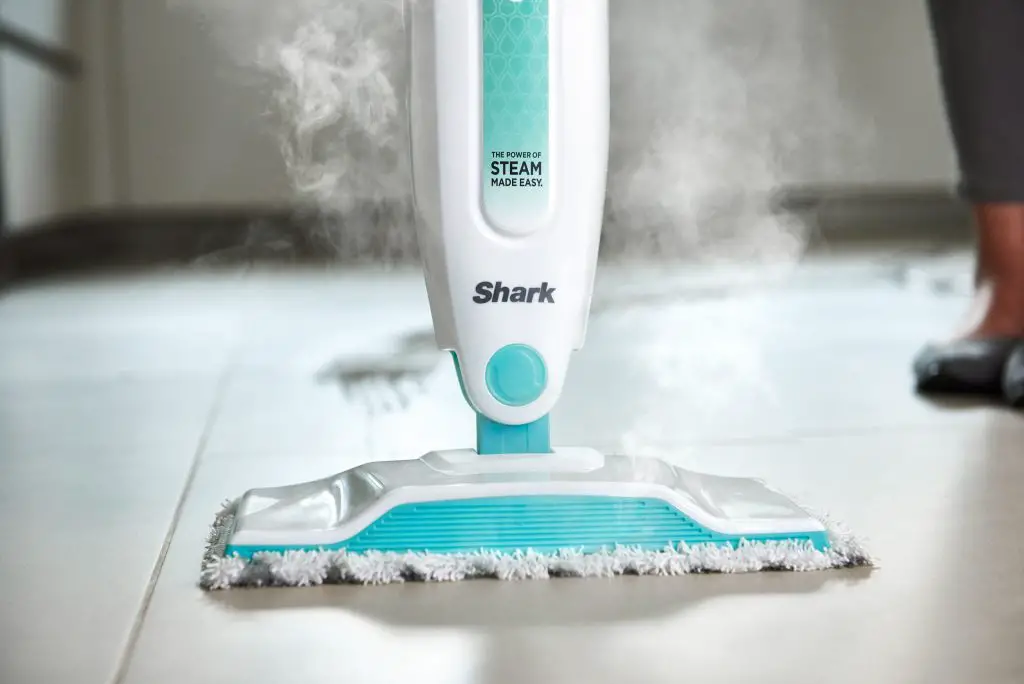 can-i-use-vinegar-in-my-shark-steam-mop-3-steps-you-should-know